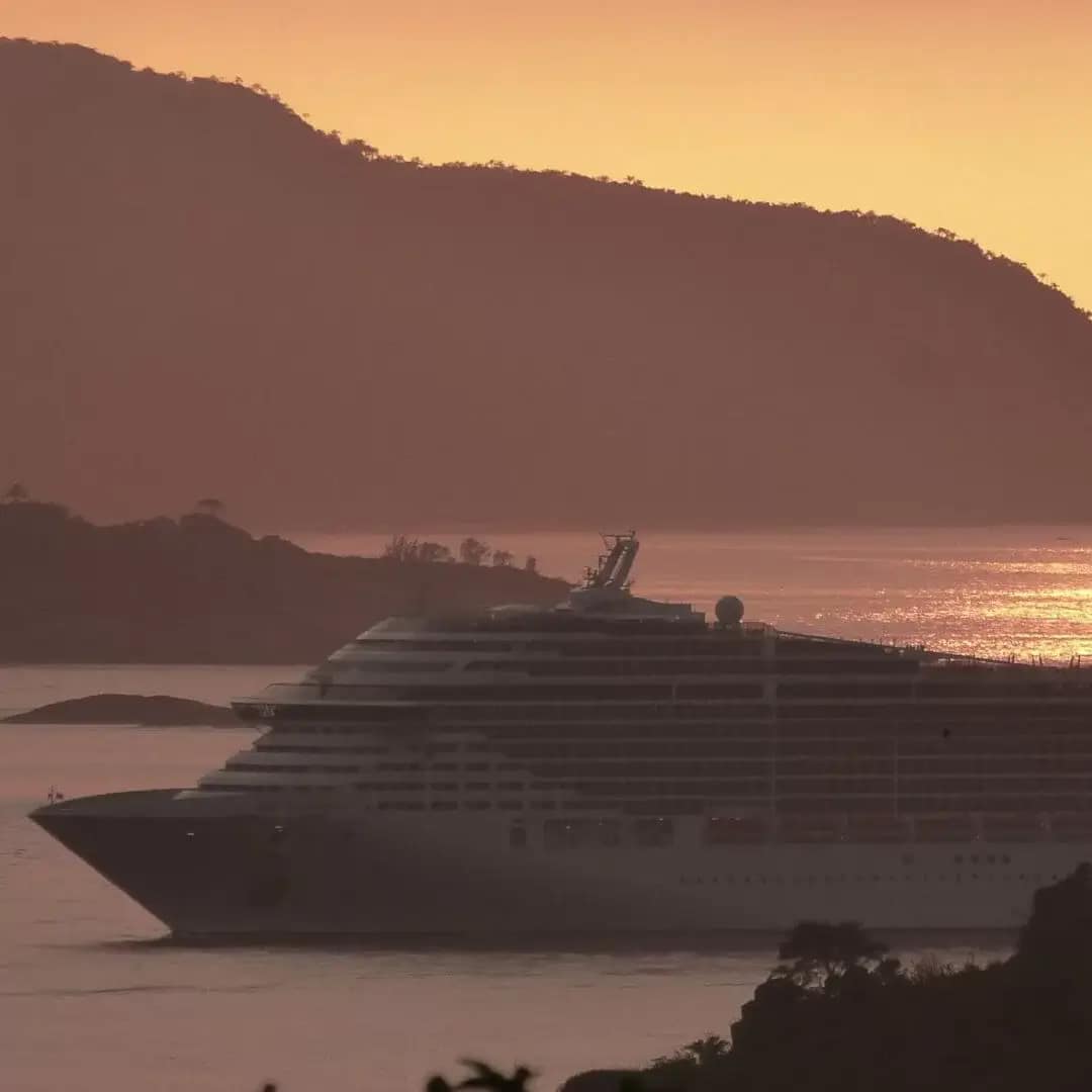 Svg+xml,%3Csvg%20viewBox%3D%220%200%201080%201080%22%20width%3D%221080%22%20height%3D%221080%22%20xmlns%3D%22http%3A%2F%2Fwww.w3